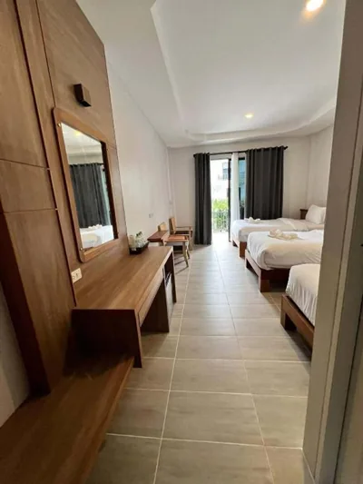 Double Rock Beach Hotel – Photos 13
